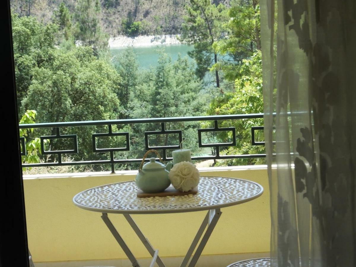 Apartamento Rio Zezere Appartement Ferreira do Zêzere Buitenkant foto